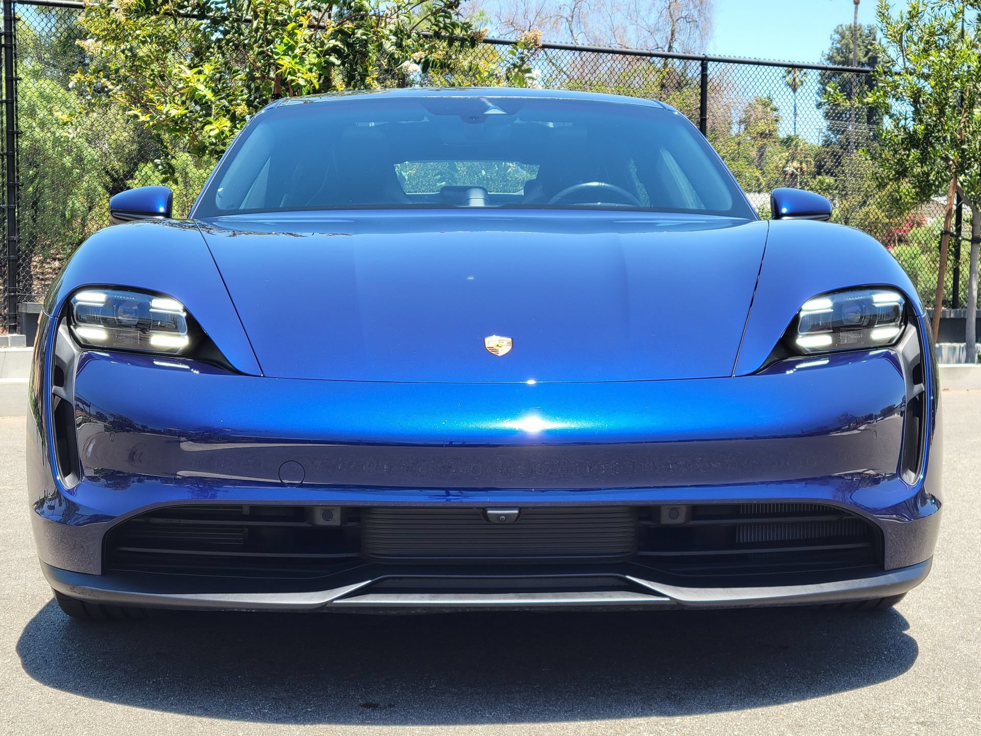 Used 2022 Porsche Taycan RWD image 10