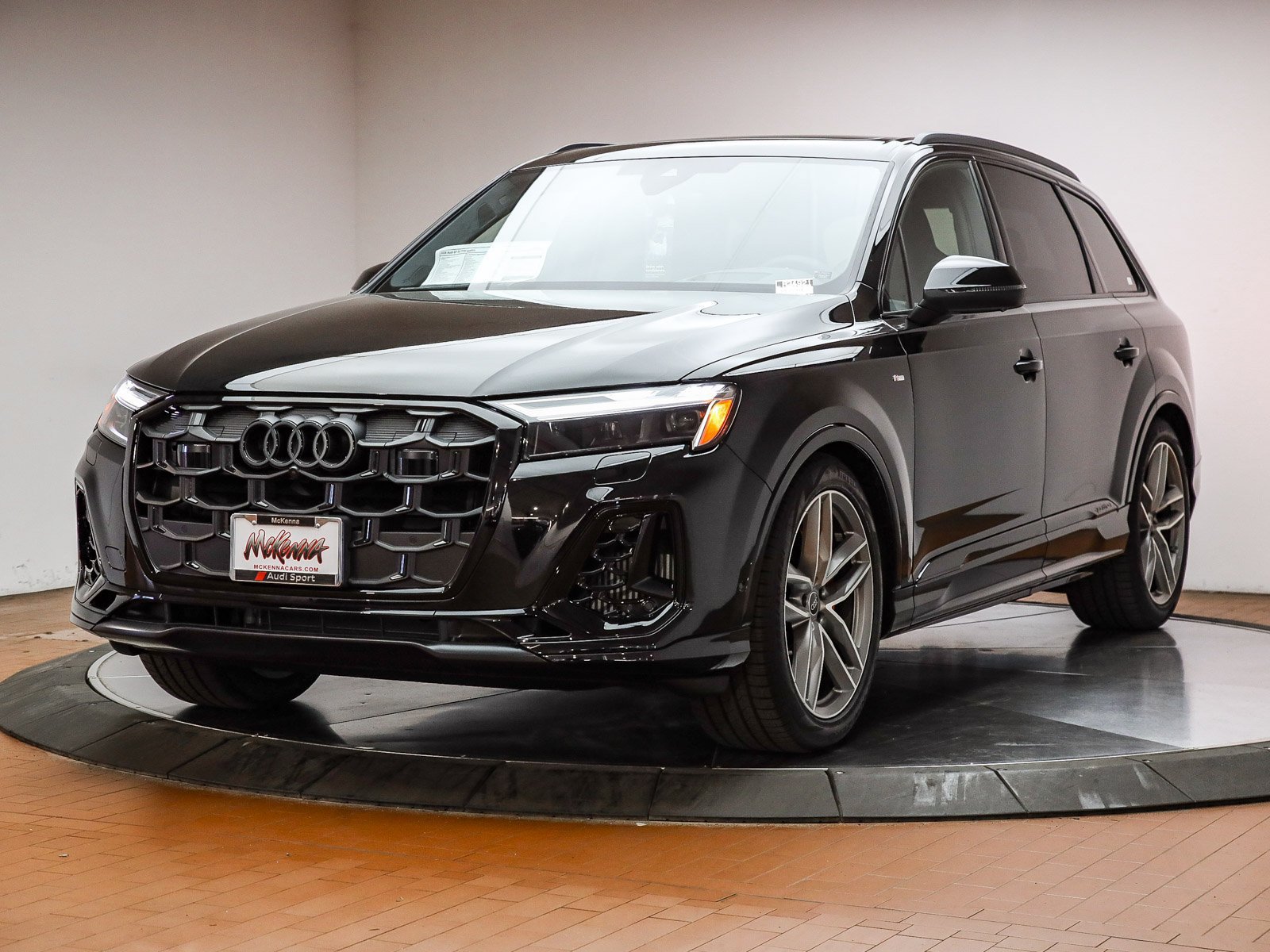 New 2026 Audi Q7 3.0T Prestige