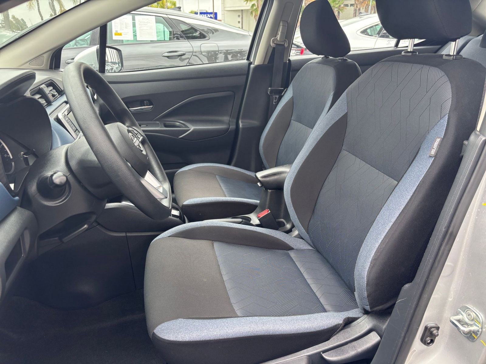 Used 2025 Nissan Versa SV FWD image 24