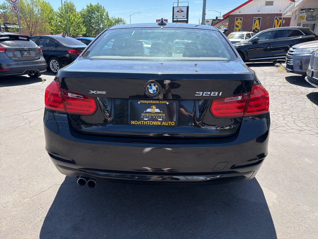 Used 2015 BMW 328i xDrive Sedan AWD/4WD image 6
