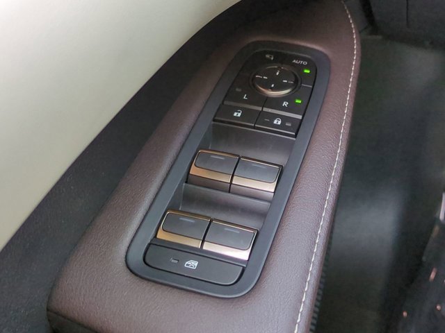 Used 2025 Lexus RX 350 image 23