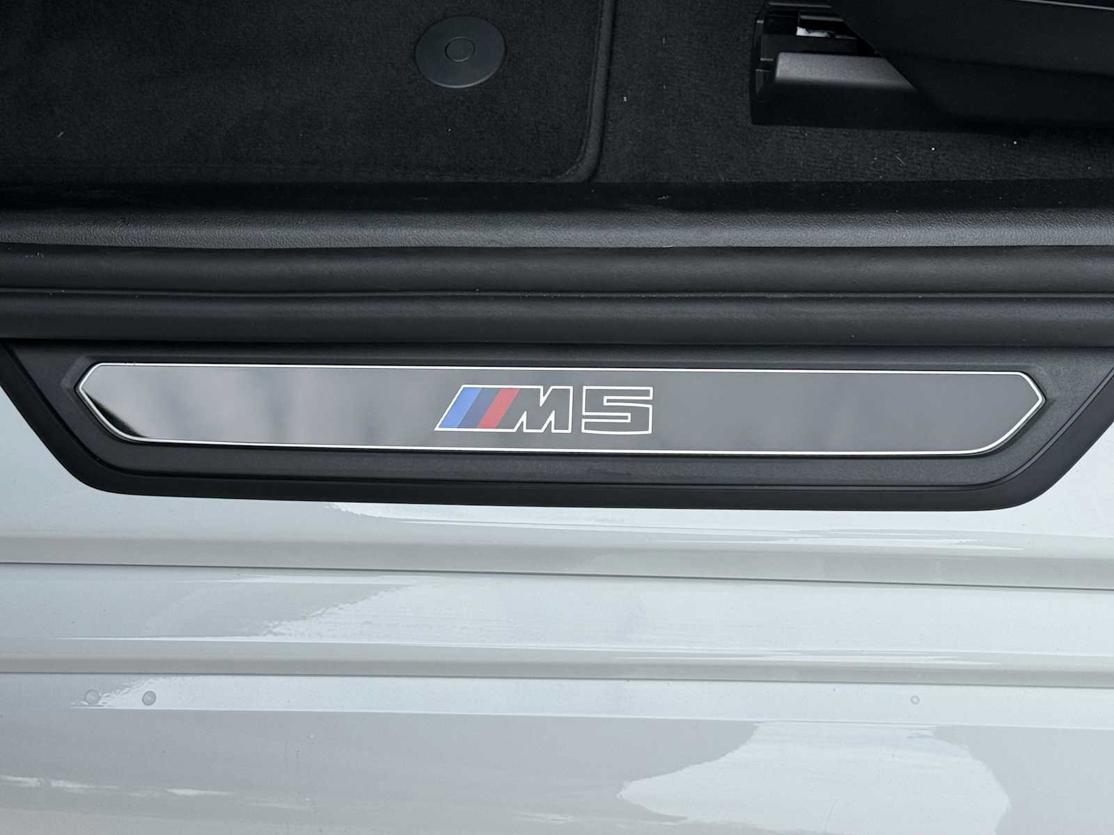 New 2026 BMW M5 w/ Executive Package image 13