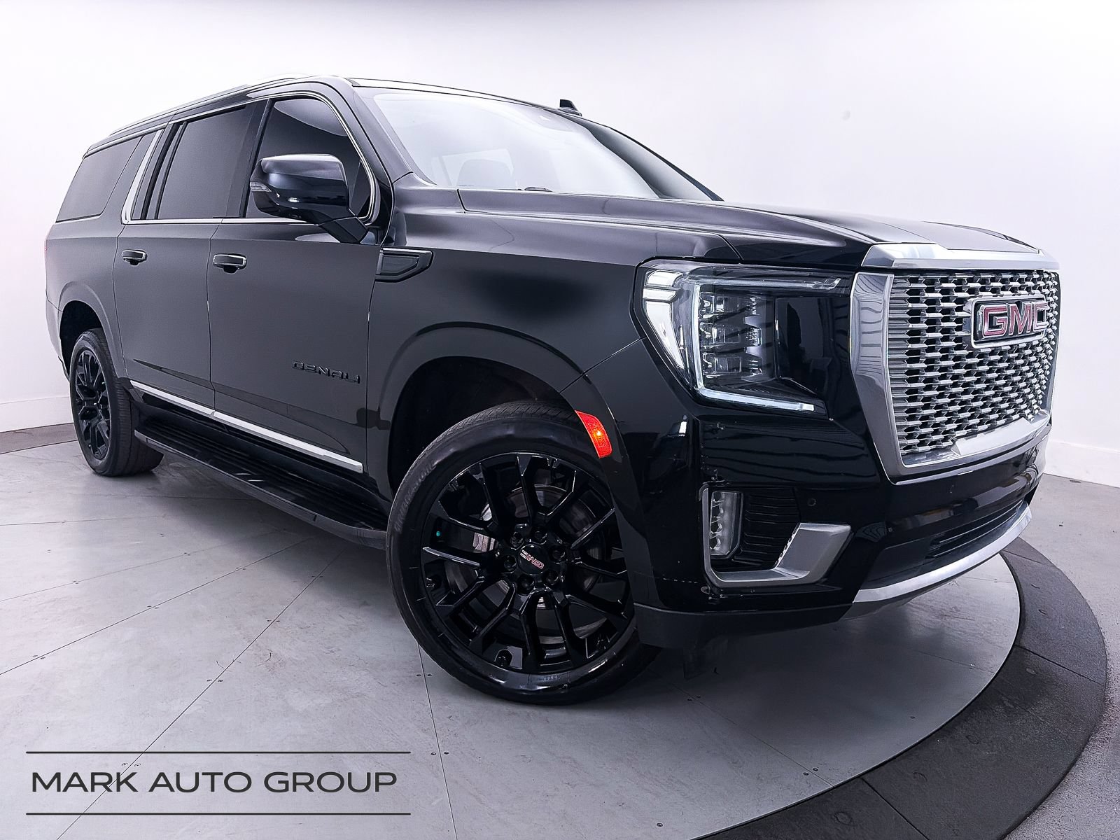 Used 2023 GMC Yukon XL Denali