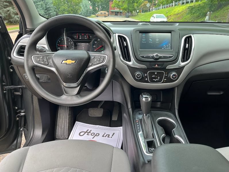 Used 2018 Chevrolet Equinox LS AWD/4WD image 20