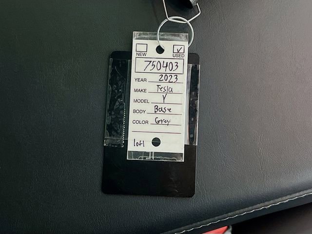 Used 2023 Tesla Model Y Performance image 31