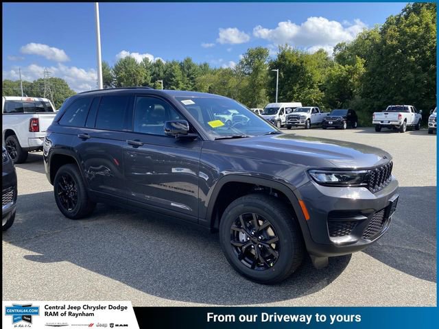 New 2025 Jeep Grand Cherokee Laredo
