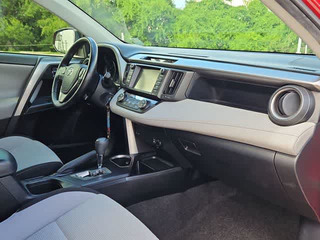 Used 2017 Toyota RAV4 XLE FWD image 20