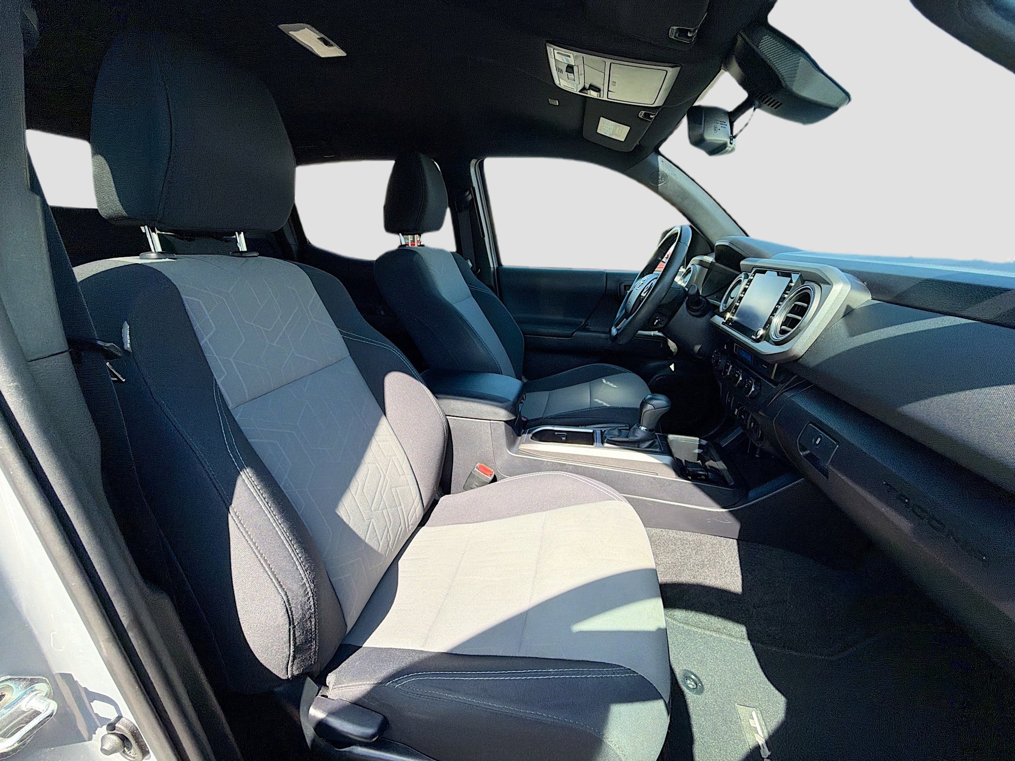 Used 2021 Toyota Tacoma TRD Sport image 14