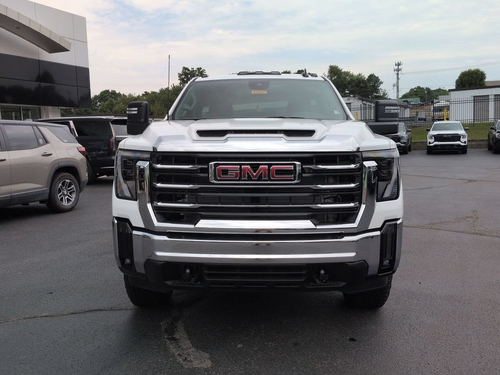 New 2026 GMC Sierra 2500 SLE w/ Max Trailering Package AWD/4WD image 2