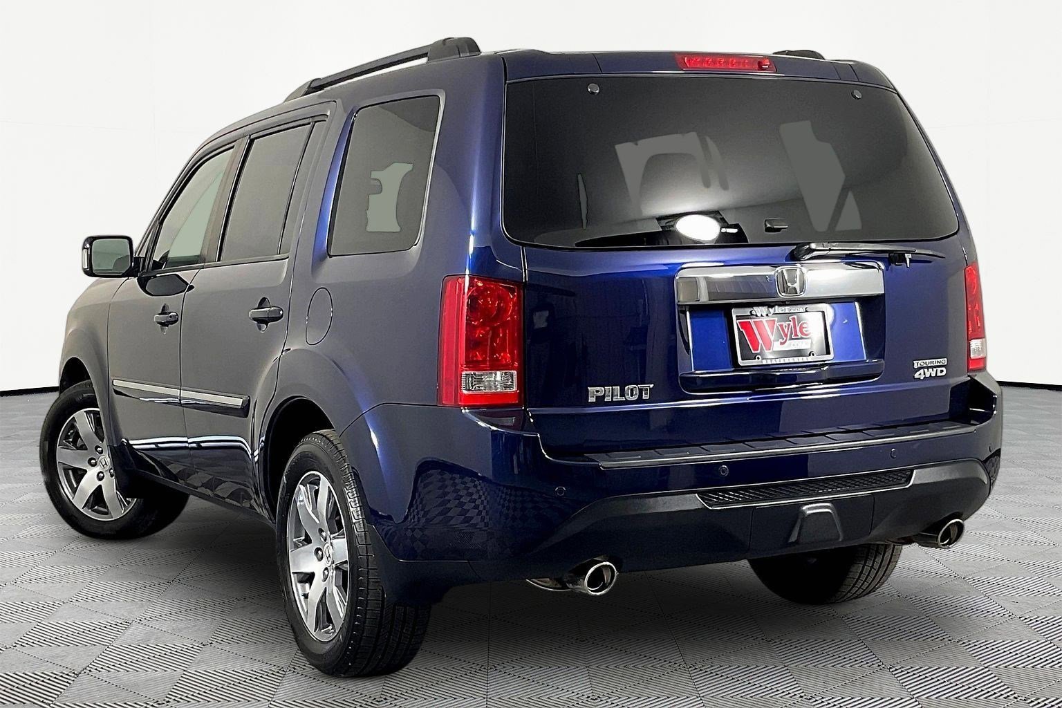Used 2014 Honda Pilot Touring image 4