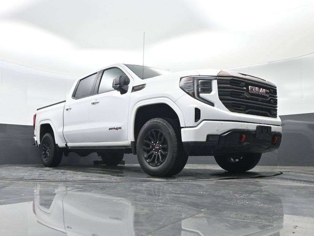 Used 2022 GMC Sierra 1500 AT4X image 32