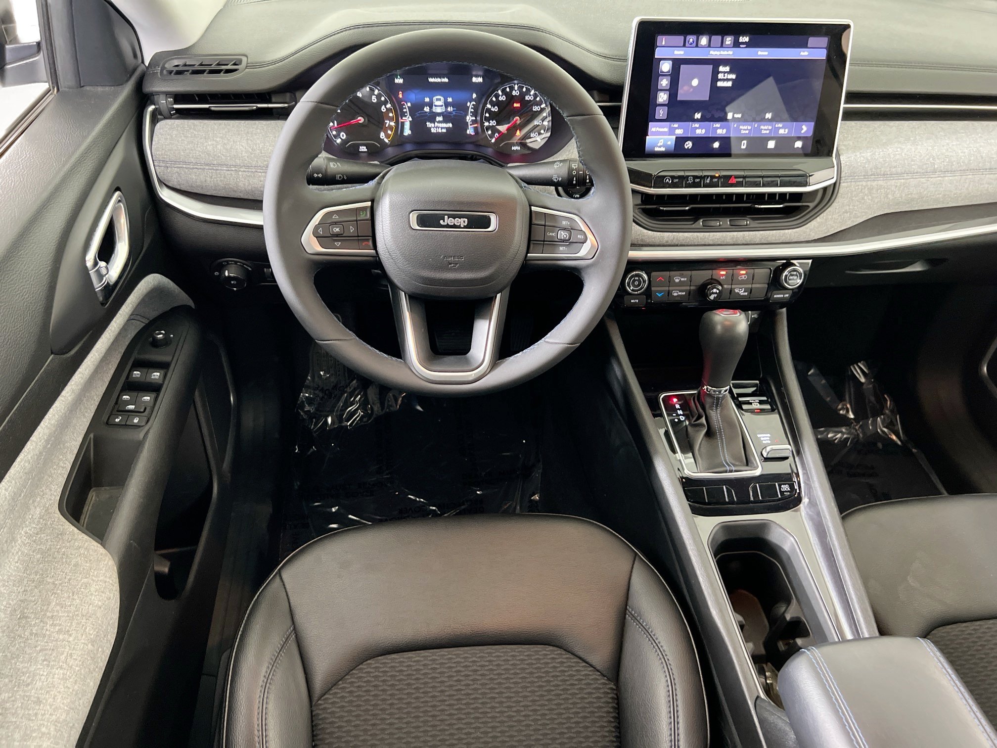 Used 2022 Jeep Compass Latitude AWD/4WD image 20