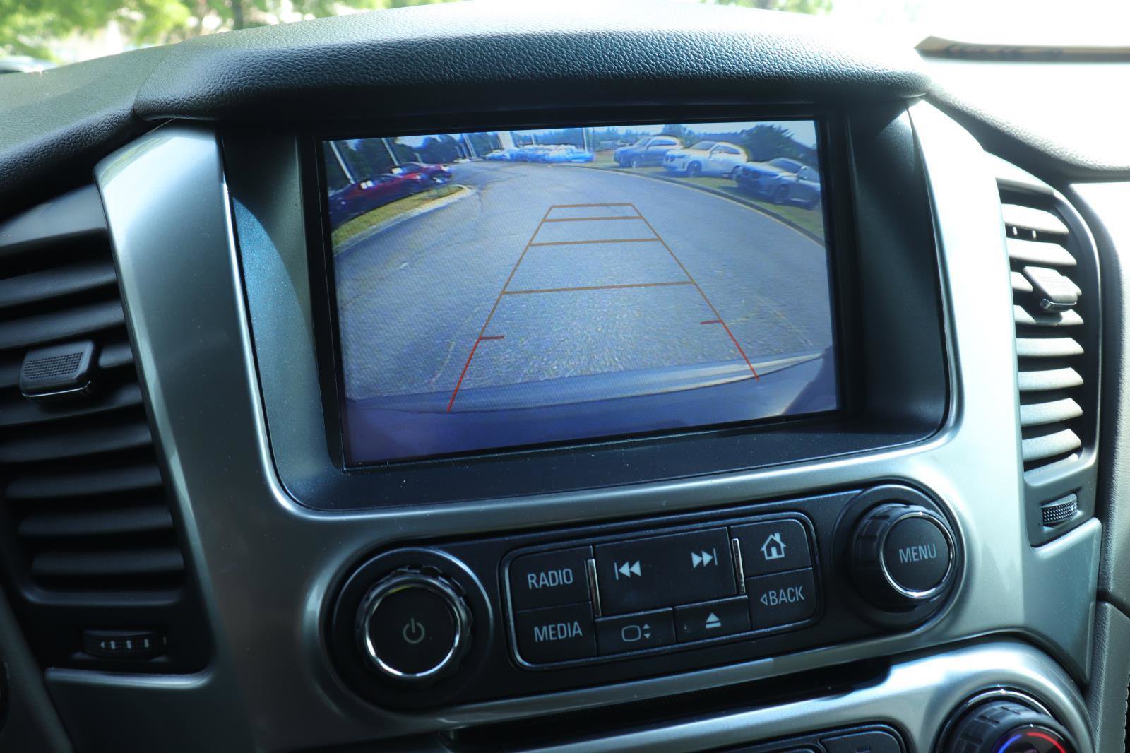 Used 2018 Chevrolet Tahoe LT image 35