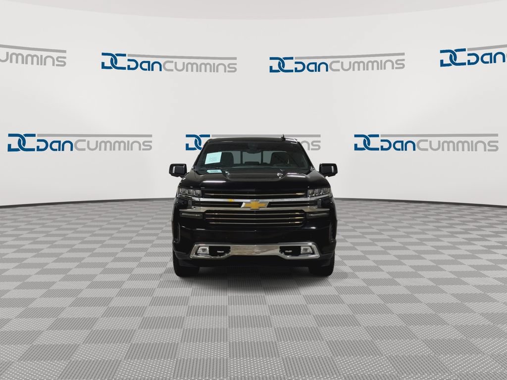 Used 2019 Chevrolet Silverado 1500 High Country w/ Technology Package AWD/4WD image 3