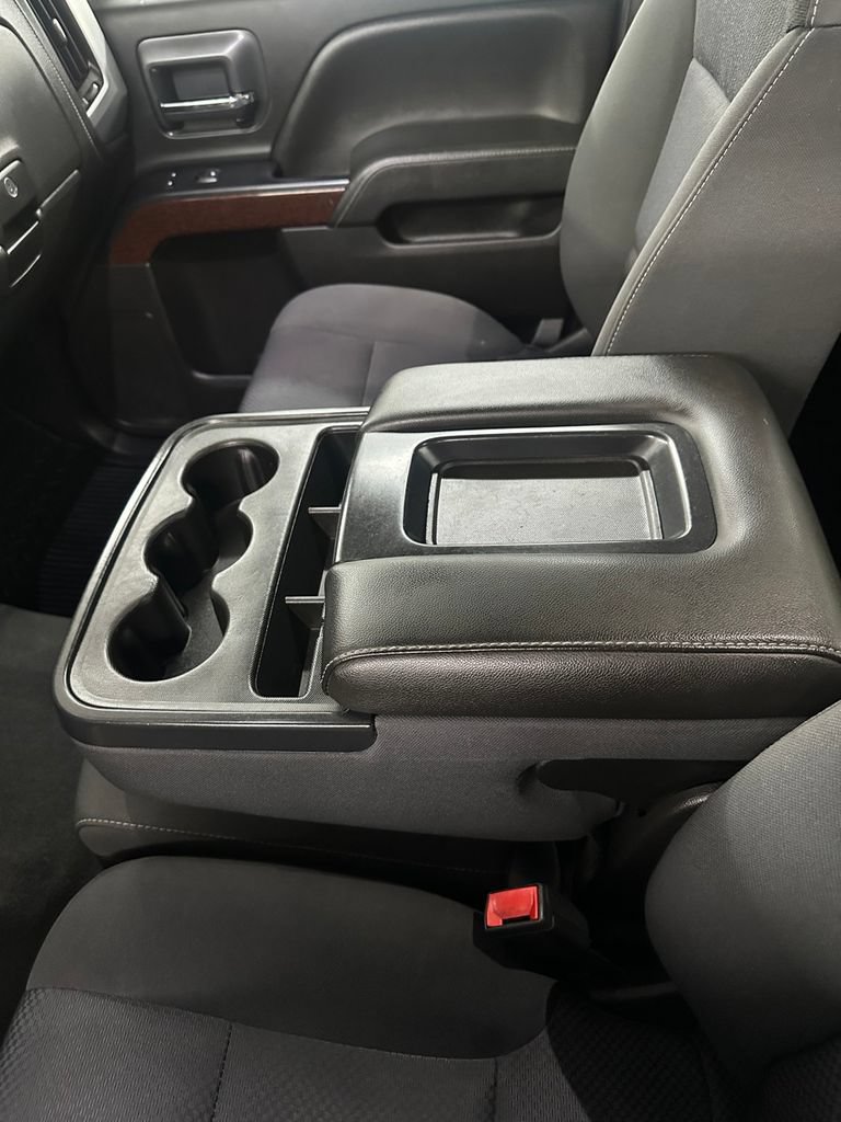 Used 2019 GMC Sierra 2500 SLE w/ SLE Preferred Package AWD/4WD image 15