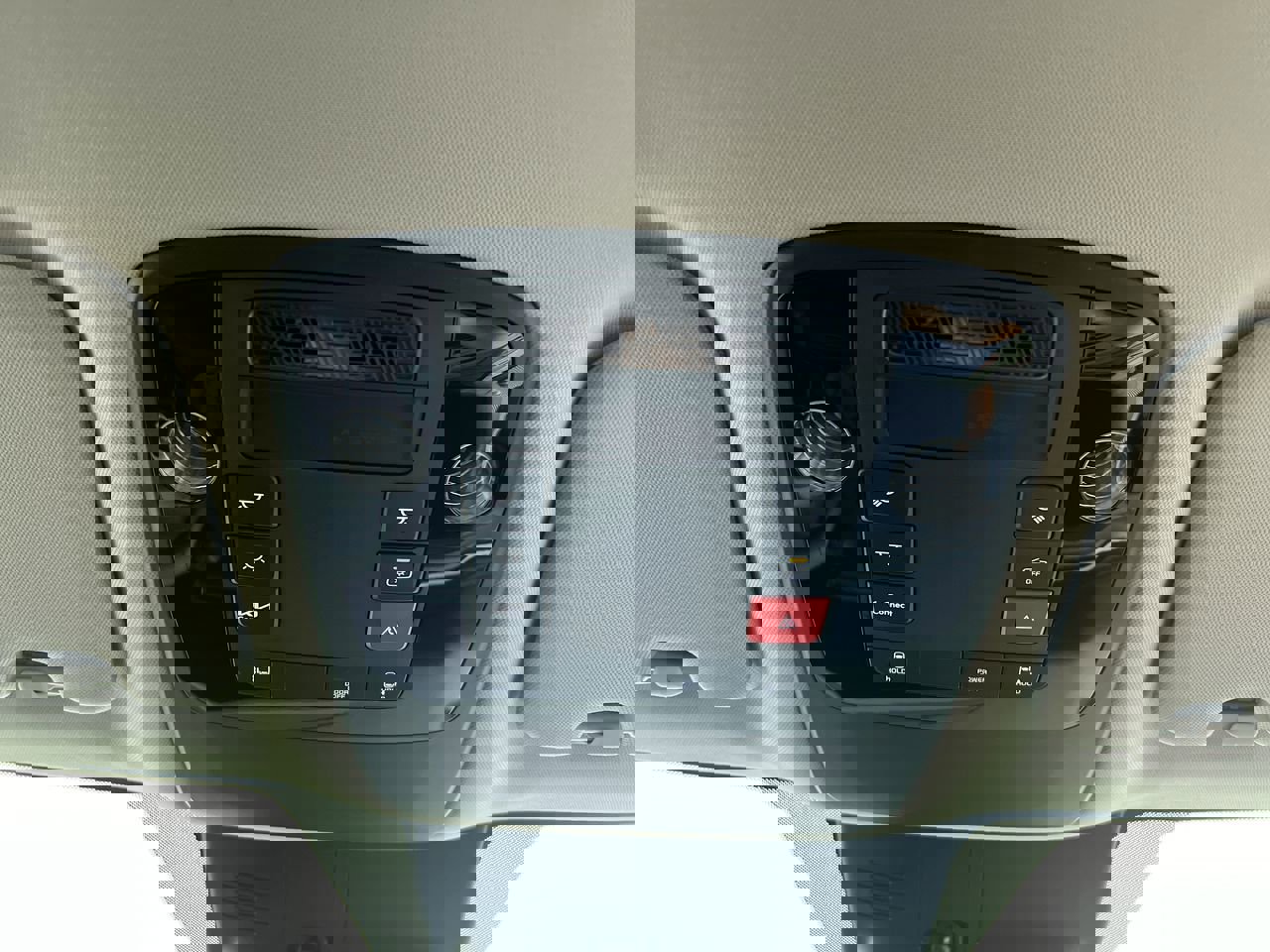 New 2026 Kia Carnival LXS image 19