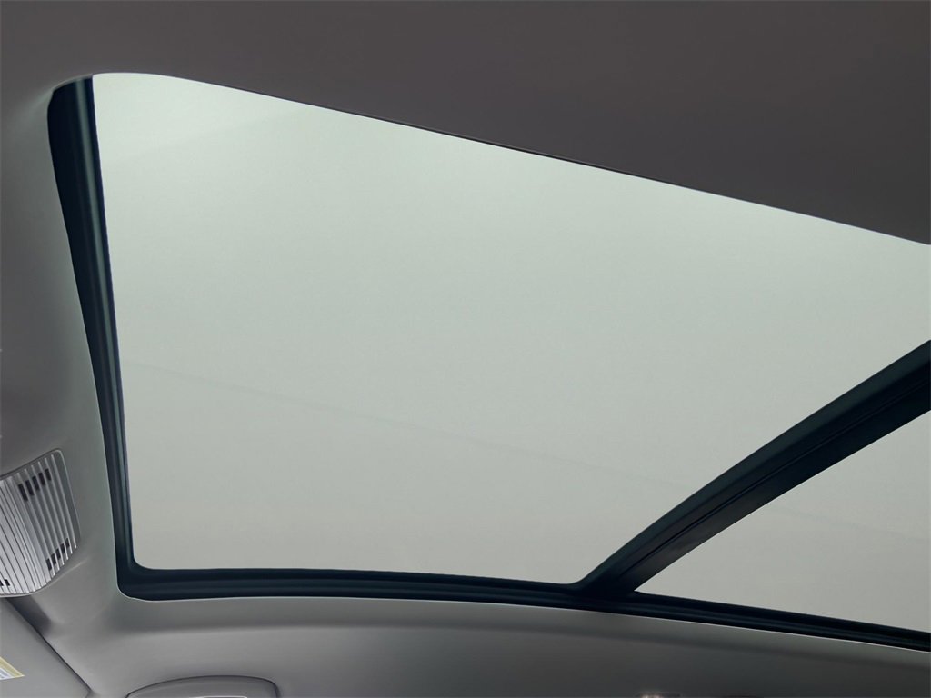 New 2025 Volkswagen Atlas SEL Premium R-Line image 11