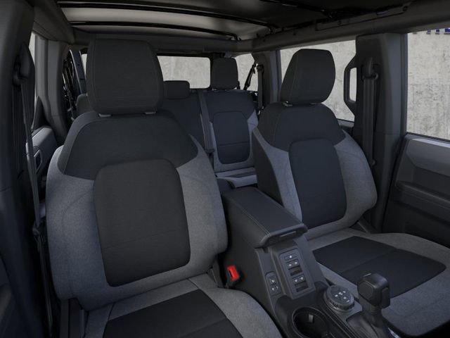 New 2025 Ford Bronco 4-Door image 28