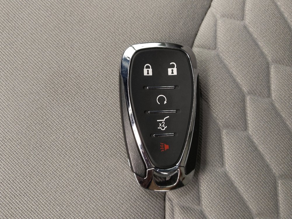 Used 2019 Chevrolet Equinox LS FWD image 32