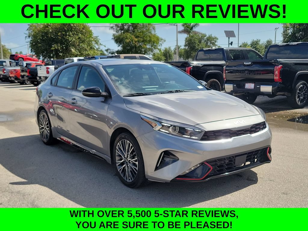 Used 2024 Kia Forte GT-Line w/ GT-Line Premium Package FWD image 3