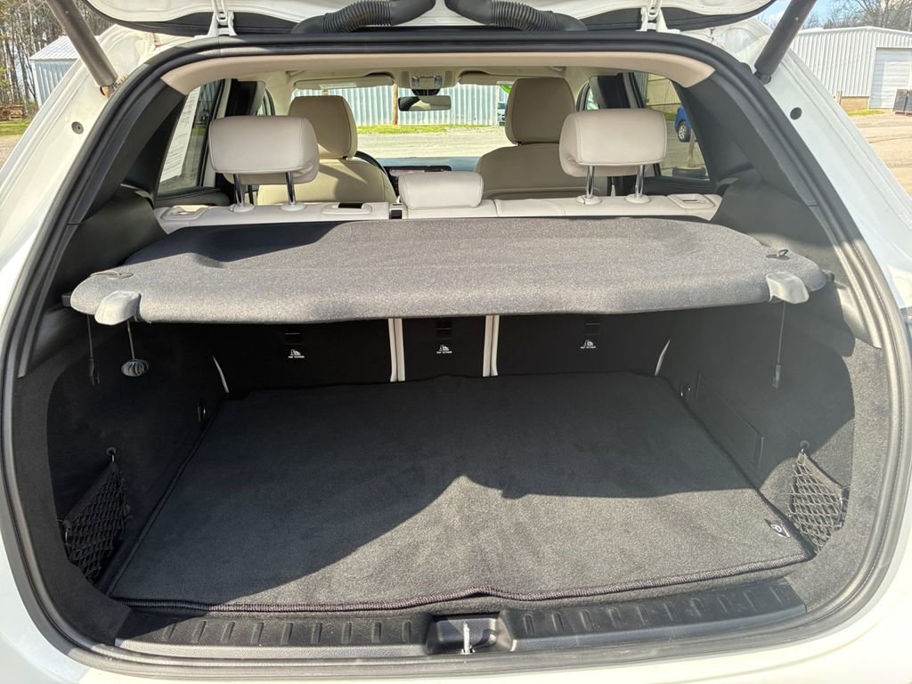 Used 2022 Mercedes-Benz GLA 250 4MATIC image 25