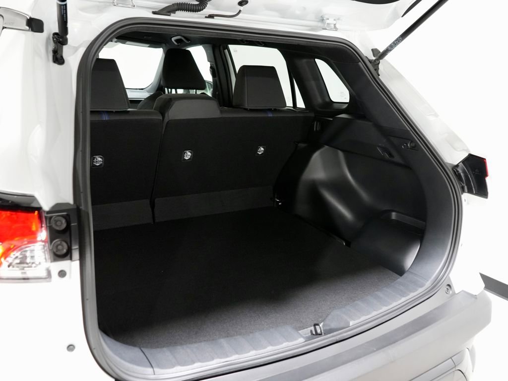 Used 2025 Toyota Corolla Cross AWD Hybrid image 9