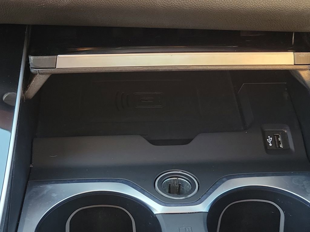 Used 2023 BMW X7 xDrive40i w/ Executive Package image 32