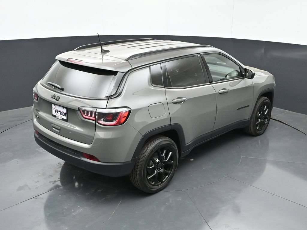 New 2026 Jeep Compass Latitude AWD/4WD image 36
