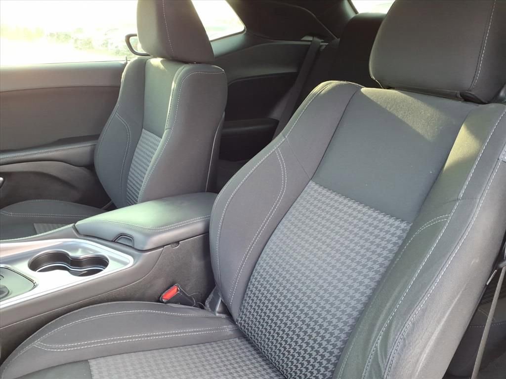 Certified 2019 Dodge Challenger SXT w/ Blacktop Package RWD image 10