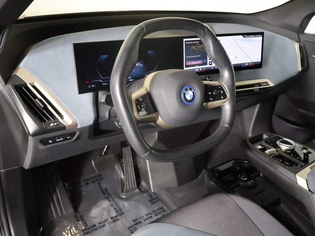 Used 2024 BMW iX xDrive50 AWD/4WD image 28