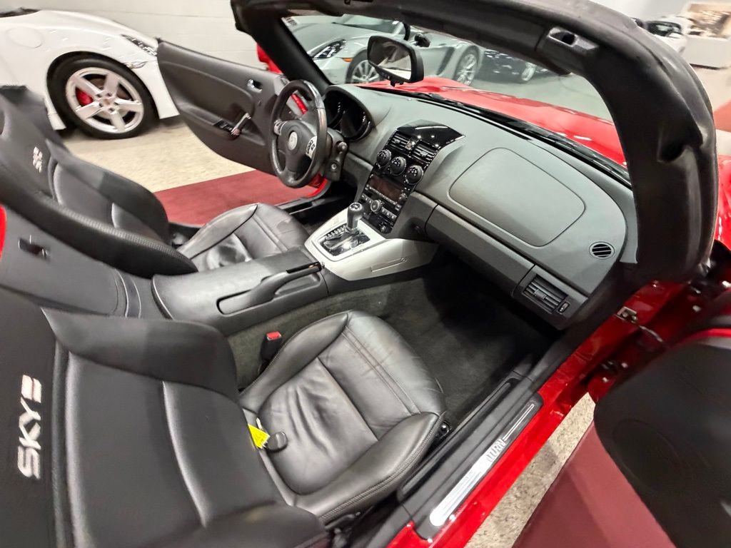 Used 2008 Saturn Sky Red Line image 27