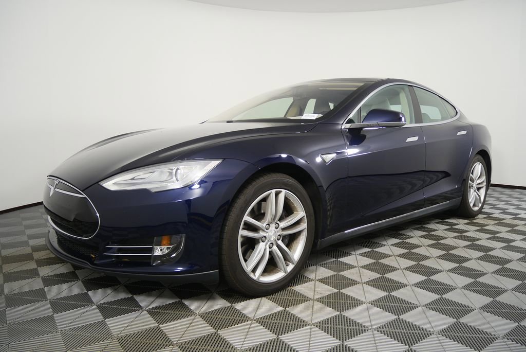 Used 2013 Tesla Model S Performance image 7