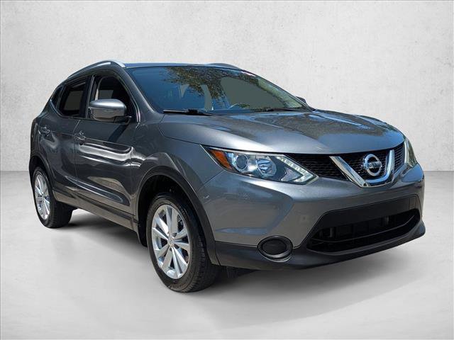 Used 2018 Nissan Rogue Sport SV AWD/4WD image 3
