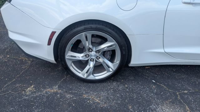 Used 2019 Chevrolet Camaro SS RWD image 12