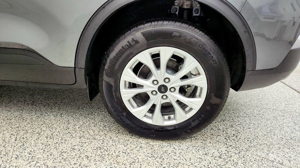 Used 2025 Ford Escape Active image 9