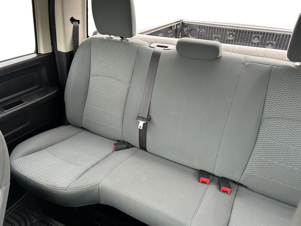 Used 2016 RAM 1500 ST w/ SXT Appearance Group image 11