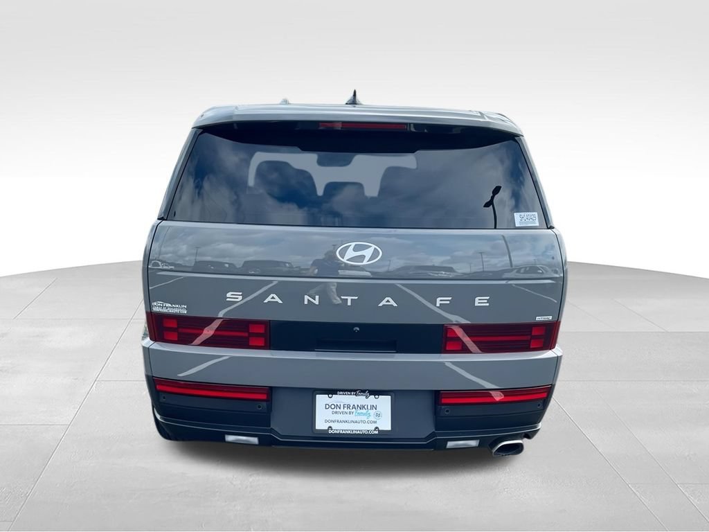Used 2025 Hyundai Santa Fe SE AWD/4WD image 7