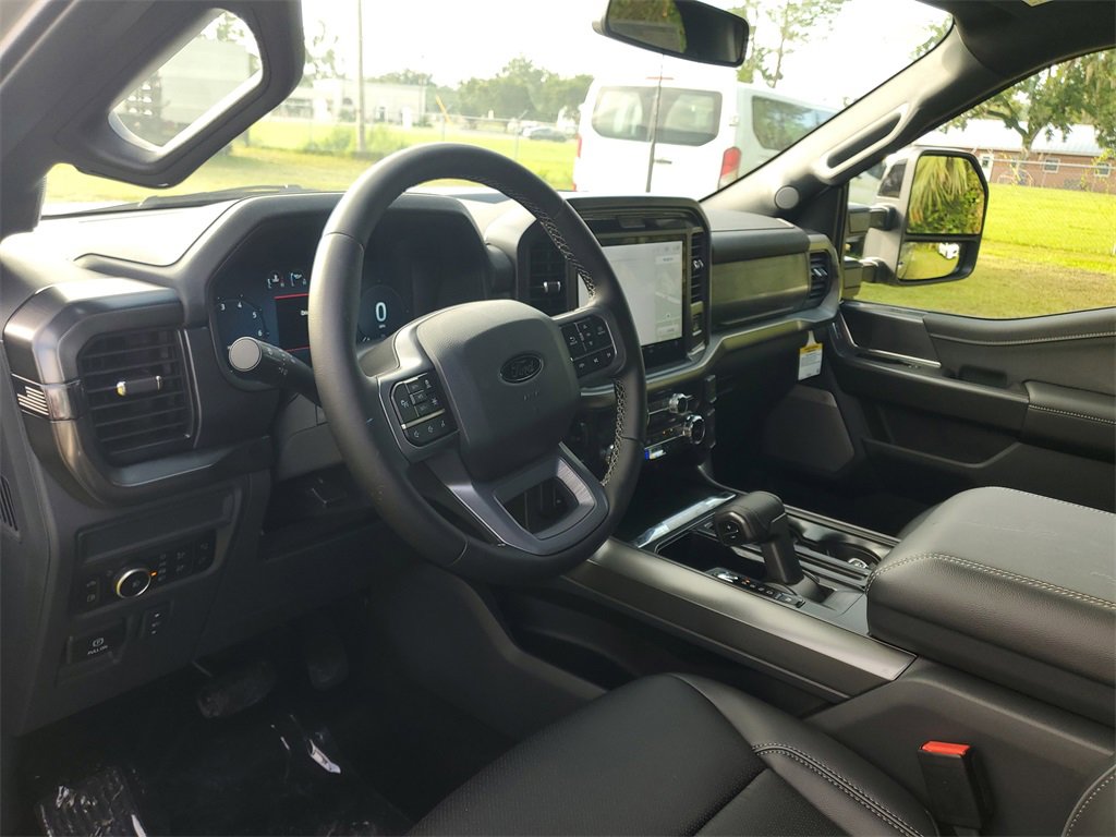 New 2025 Ford F150 Lariat w/ Equipment Group 501A Mid image 7
