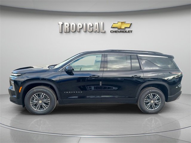 New 2026 Chevrolet Traverse LT w/ Driver Confidence Package image 2