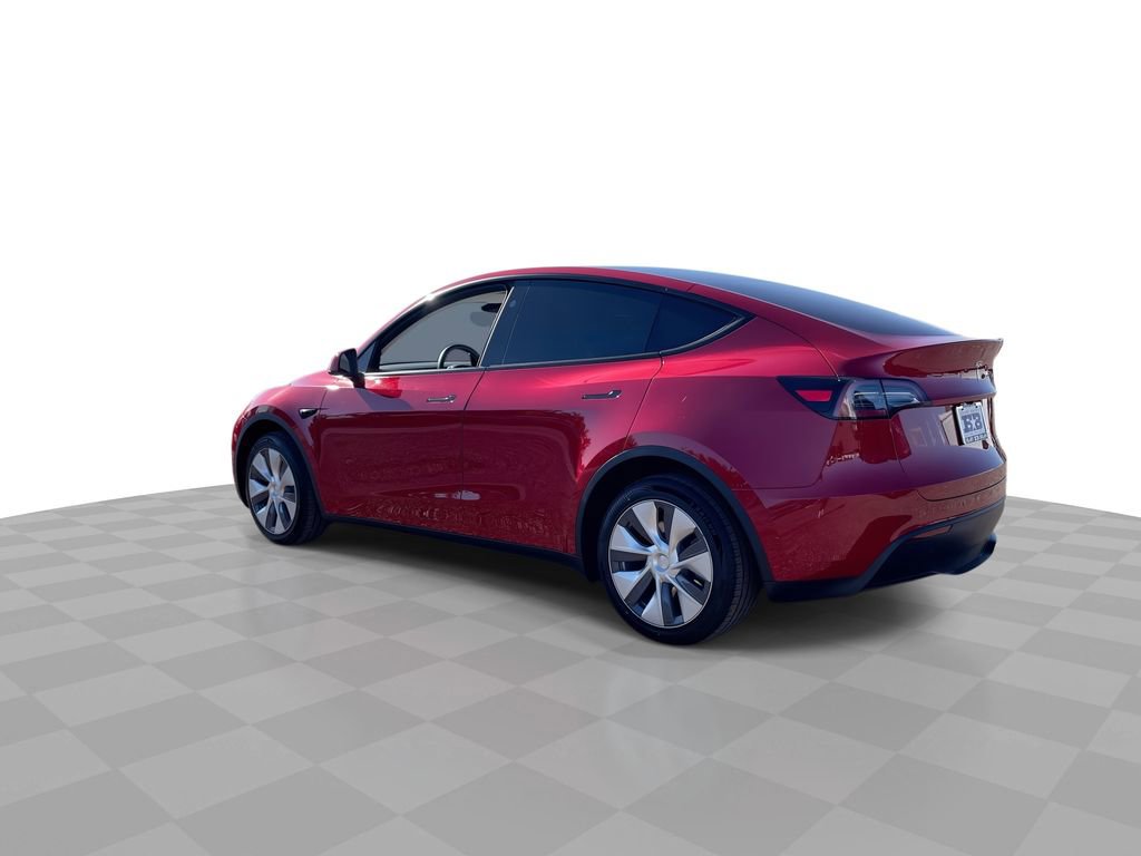 Used 2023 Tesla Model Y Long Range image 8