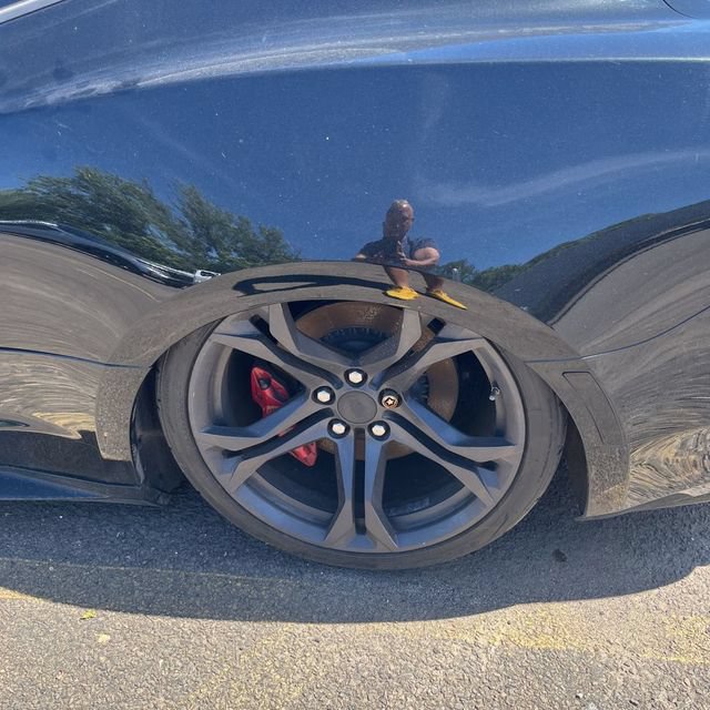 Used 2018 Chevrolet Camaro SS RWD image 9