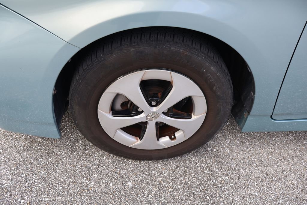 Used 2014 Toyota Prius Two FWD image 4