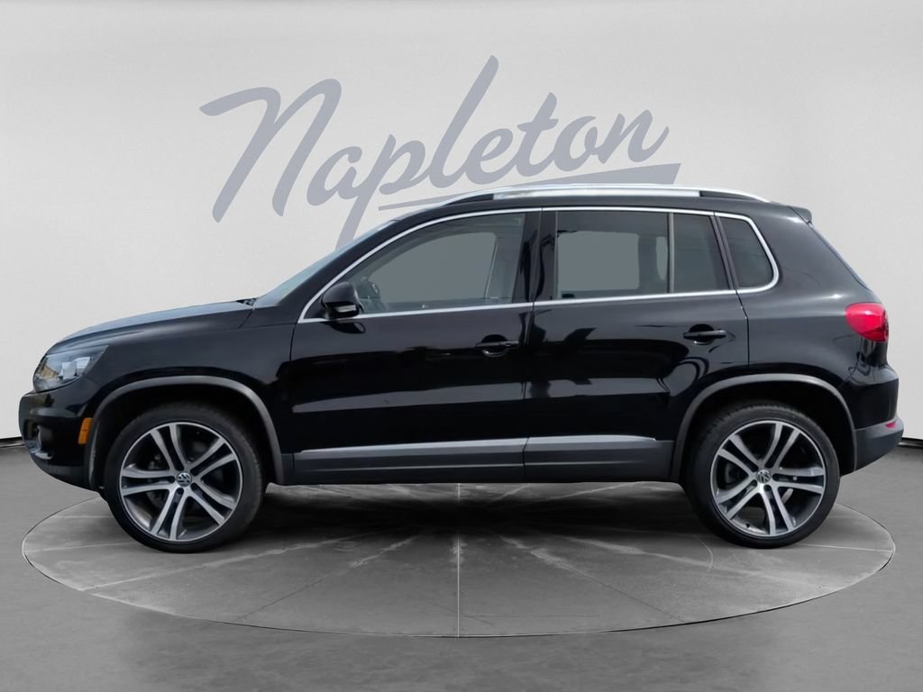 Used 2017 Volkswagen Tiguan SEL FWD image 9