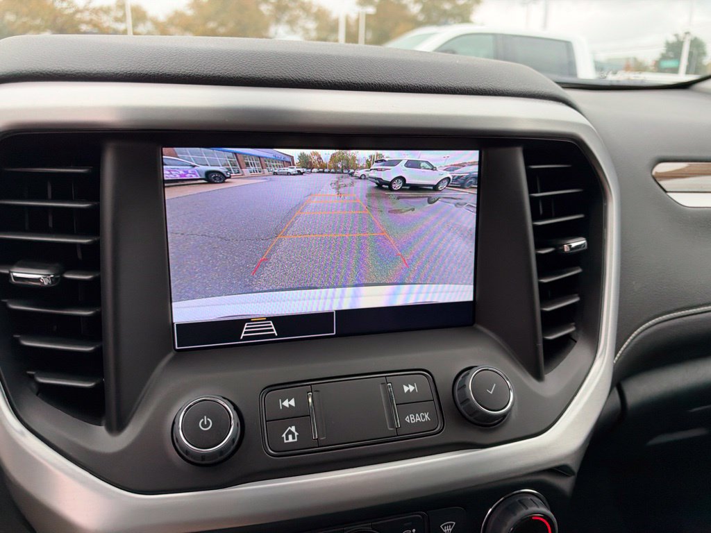 Certified 2023 GMC Acadia SLE w/ Driver Convenience Package FWD image 28