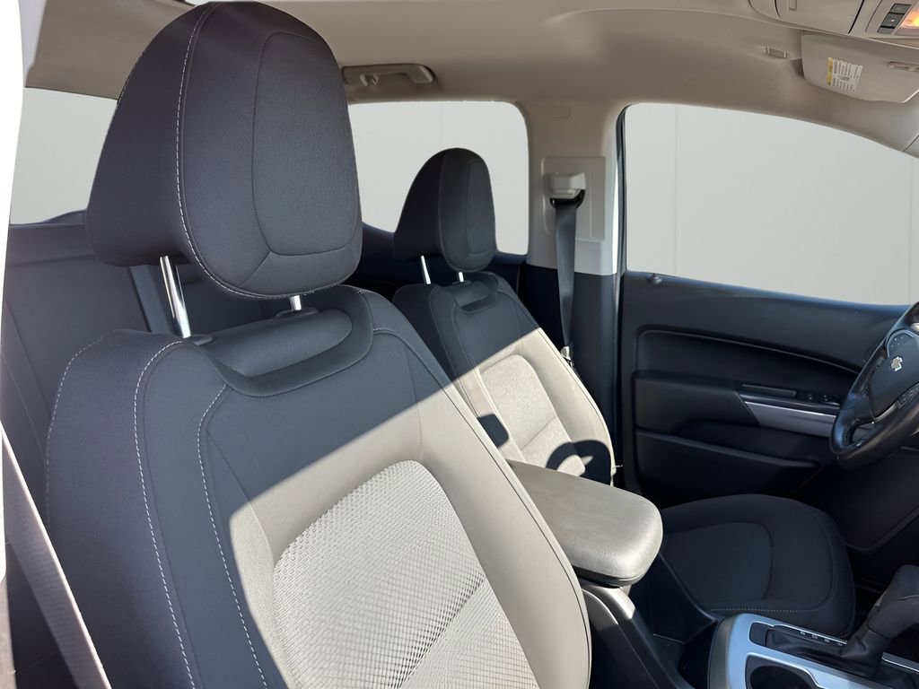 Used 2016 Chevrolet Colorado LT image 11