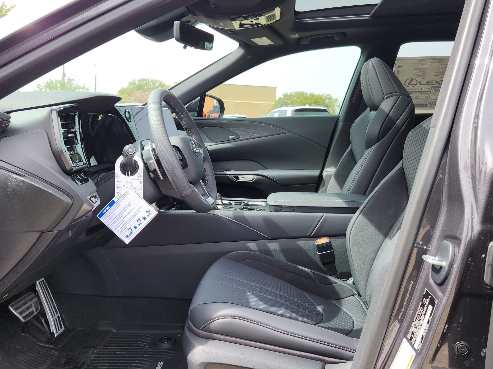 New 2026 Lexus RX 500h F Sport w/ Convenience Package AWD/4WD image 8