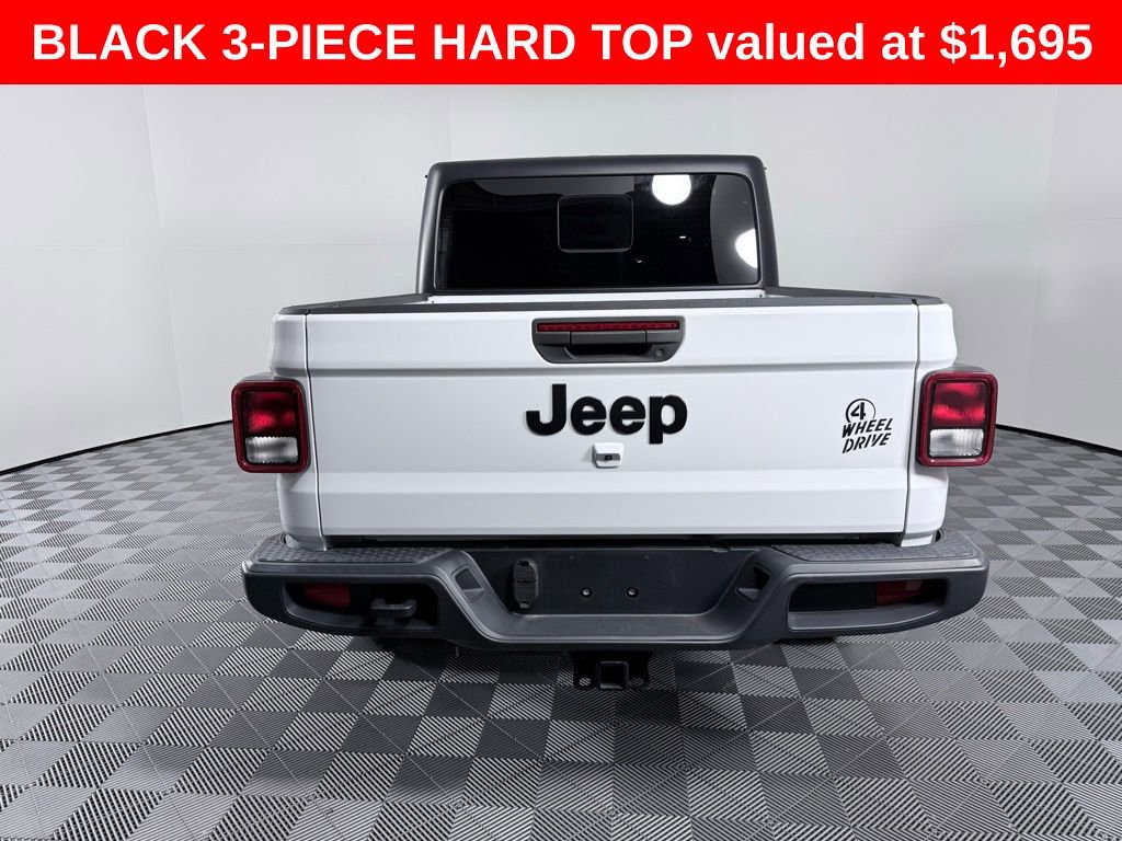 Used 2022 Jeep Gladiator Willys image 4