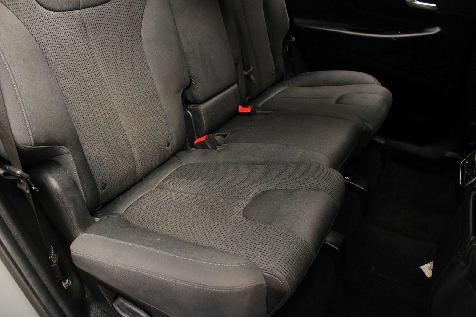Used 2022 Hyundai Santa Fe SEL FWD image 22
