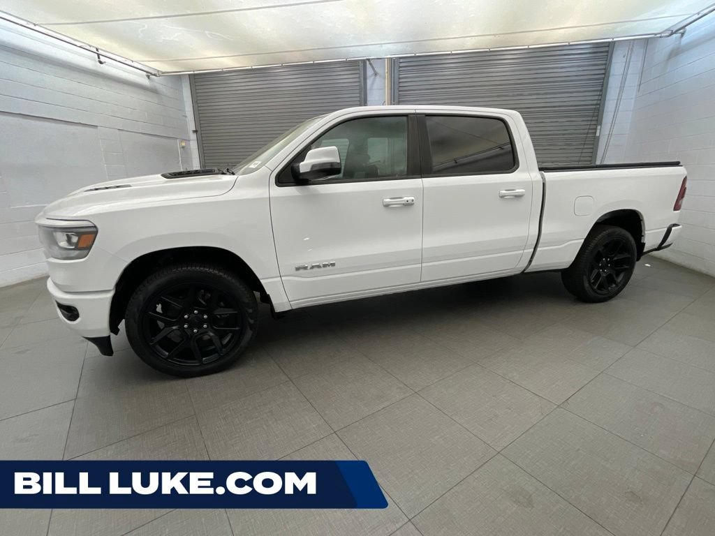 Used 2024 RAM 1500 Laramie AWD/4WD image 1