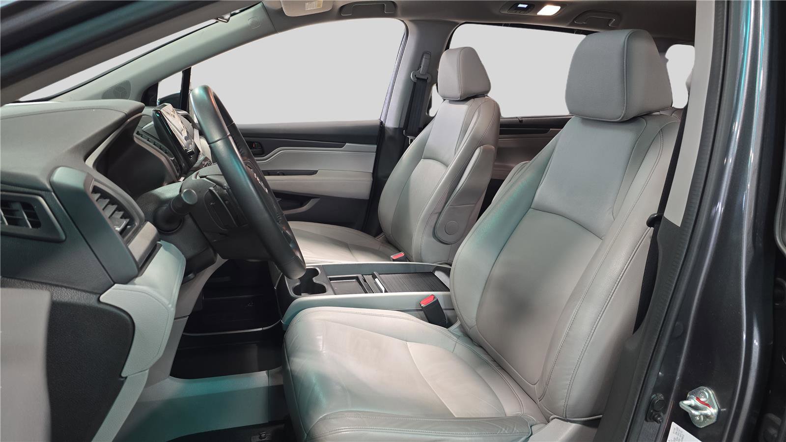 Used 2024 Honda Odyssey EX-L image 11